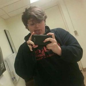 Meet your Posher, Marshall